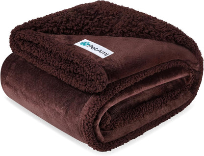 Waterproof Dog Blanket for Bed, Couch, Sofa | Waterproof Dog Bed Cover for Large Dogs, Puppies | Sherpa Fleece Pet Blanket Furniture Protector | Reversible Microfiber